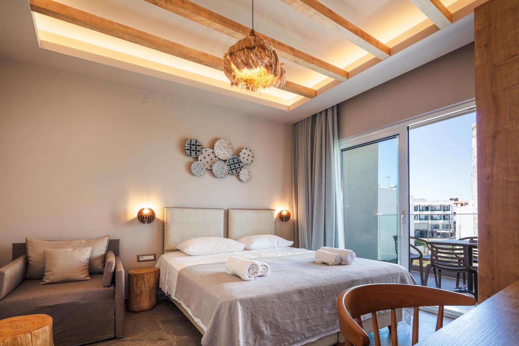 Skipper Beachfront Suites Hersonissos  Quarto foto